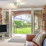 1 Bed In Keswick Oc-28382 *