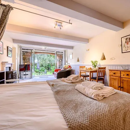 1 Bed In Keswick Oc-28382 *